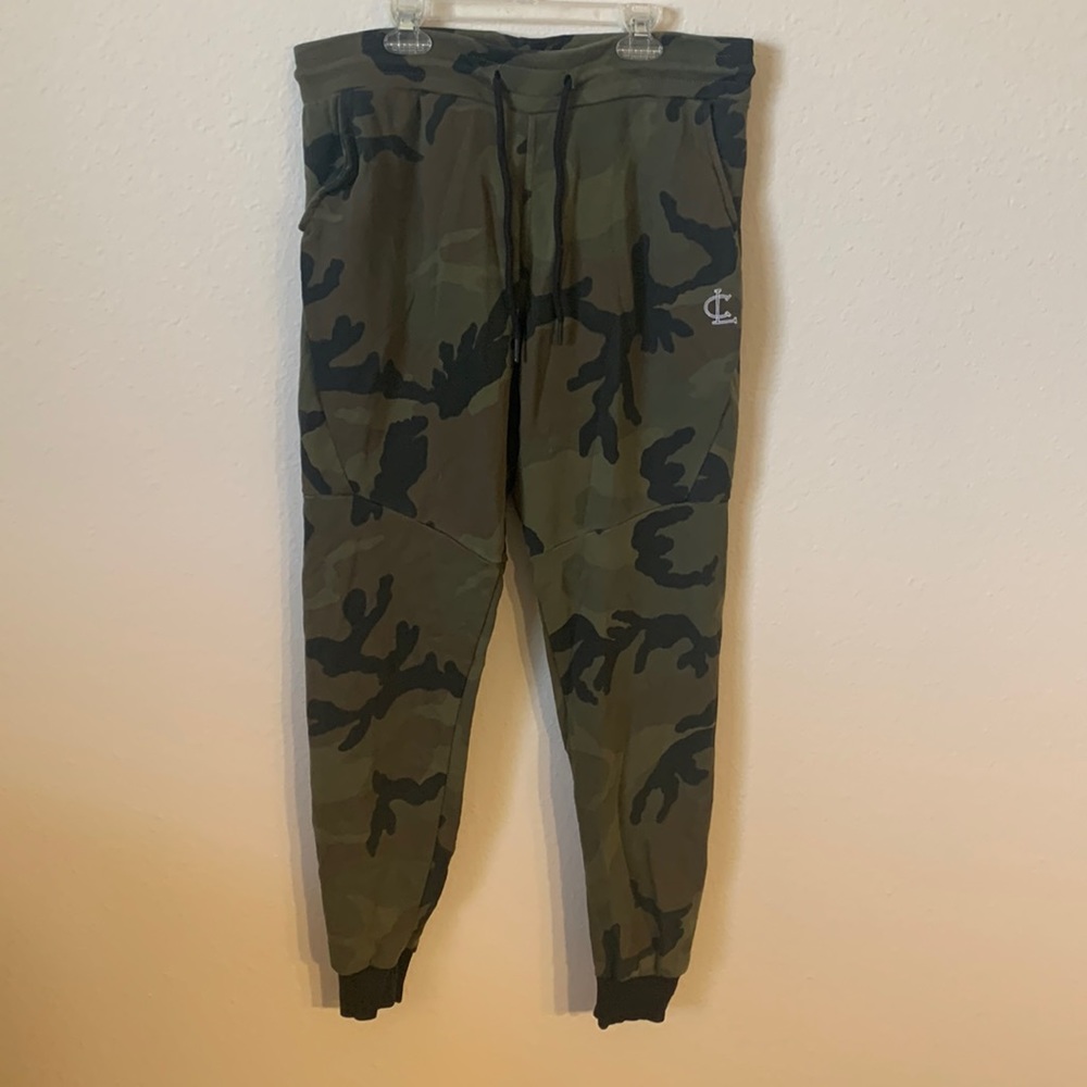 Clifford Lenox joggers